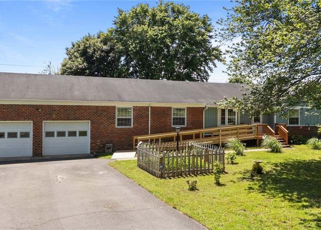 Property at 2721 Fawnwick Dr, Henrico, VA 23231, 3 beds, 3 baths