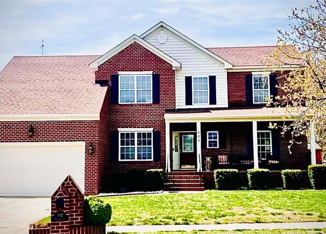 Property at 502 Peafowl Ct, Suffolk, VA 23435, 4 beds, 2.5 baths