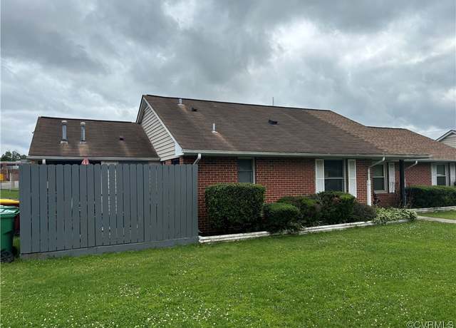 Property at 609 Carter St, Petersburg, VA 23803, 3 beds, 1.5 baths