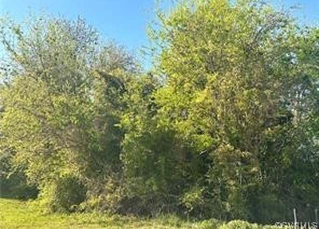 Property at 911 Lee Ave, Petersburg, VA 23803