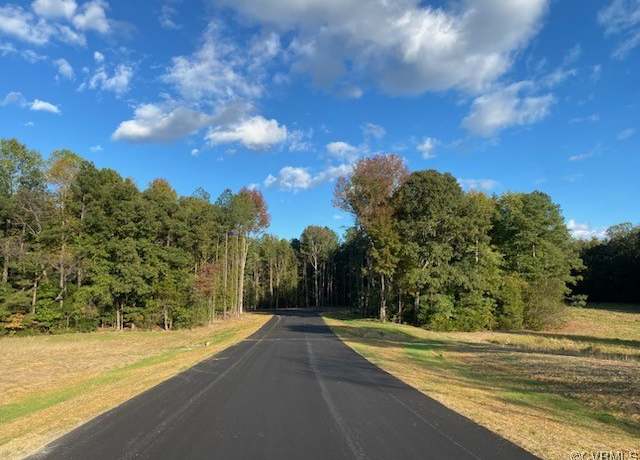 Property at 8820 Whitewater Farm Dr, Mechanicsville, VA 23116