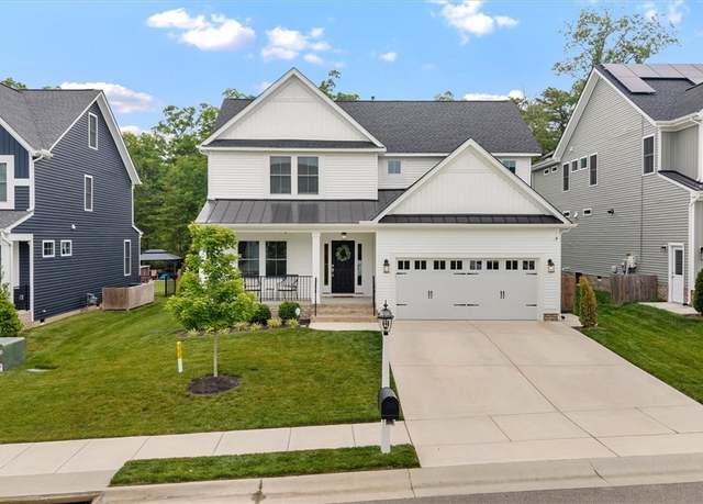 Property at 15716 Whirland Dr, Chesterfield, VA 23112, 4 beds, 3.5 baths