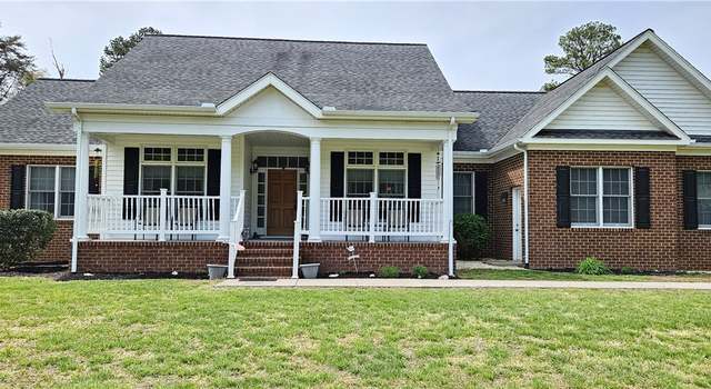 Photo of 461 Meadow Dr, Tappahannock, VA 22560