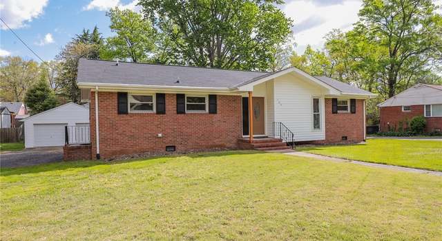 Photo of 105 Homestead Dr, Colonial Heights, VA 23834