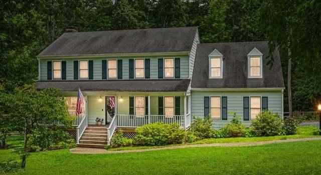 Photo of 1519 Kingscross Rd, Midlothian, VA 23114