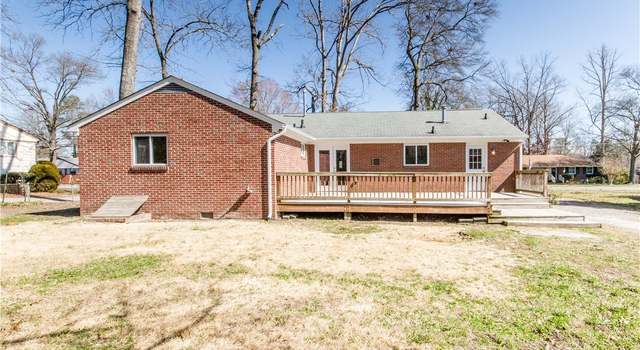 Photo of 102 Homestead Dr, Colonial Heights, VA 23834