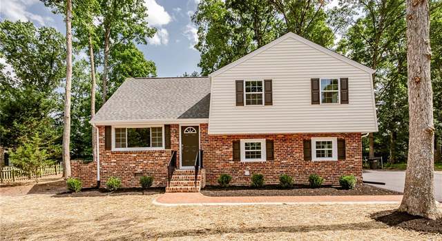 Photo of 11649 Olde Coach Dr, Midlothian, VA 23113