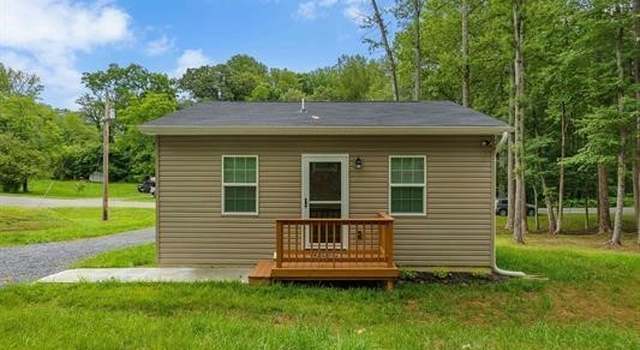 Photo of 325 Louisa Ave, Louisa, VA 23117