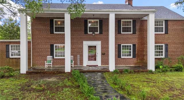 Photo of 100 Gatewood Ave, Crewe, VA 23930