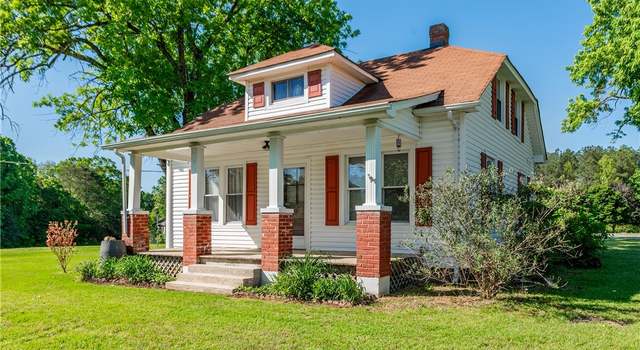 Photo of 92 Grace Johnson Ln, Kents Store, VA 23084