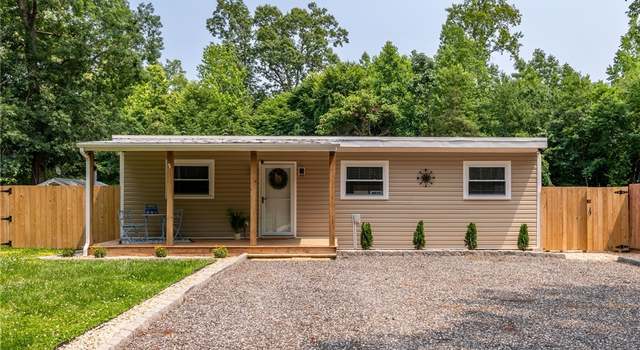 Photo of 1659 Sunken Meadow Rd, Spring Grove, VA 23881