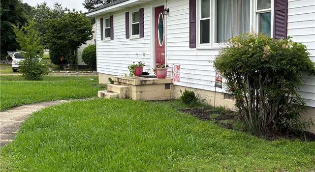 Photo of 4704 River Rd, Chesterfield, VA 23803