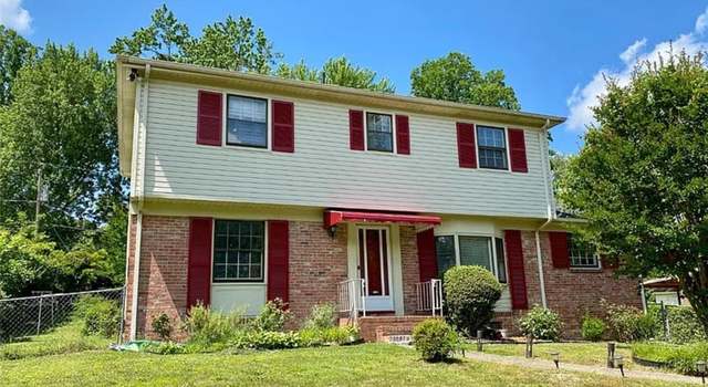 Photo of 9417 Farmington Dr, Henrico, VA 23229