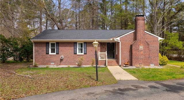 Photo of 5040 Oakforest Dr, Midlothian, VA 23832