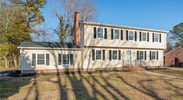 Photo of 117 Norwood Dr, Colonial Heights, VA 23834