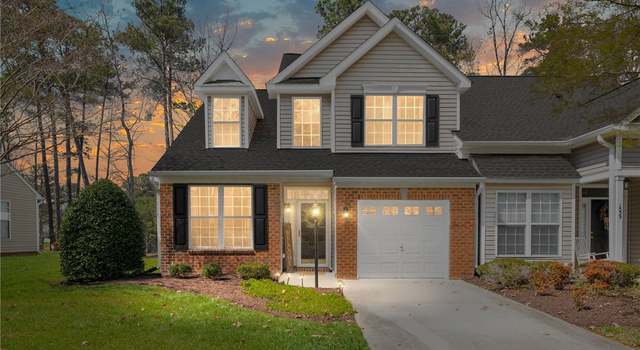 Photo of 1557 Providence Knoll Dr, North Chesterfield, VA 23236