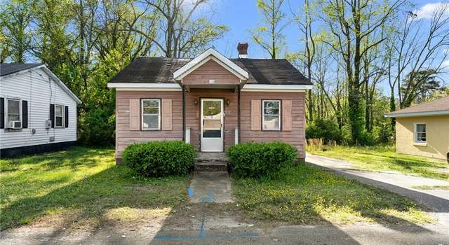 Photo of 104 South St, Wakefield, VA 23888
