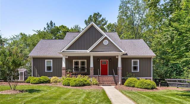 Property at 1813 Hawk Town Rd, Maidens, VA 23102, 3 beds, 2 baths