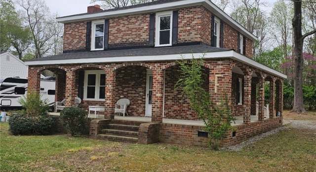 Photo of 2501 Bermuda Ave, Chester, VA 23836