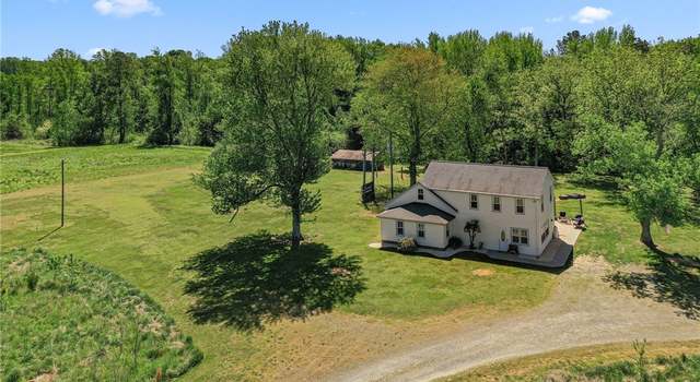 Property at 261 Kellys Ln, Warsaw, VA 22572, 5 beds, 2 baths