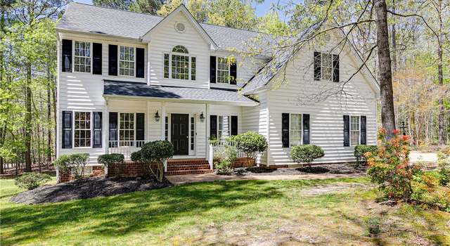 Photo of 10819 Macandrew Ln, Chesterfield, VA 23838