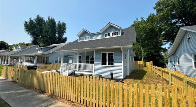 Photo of 320 Brown Ave, Hopewell, VA 23860