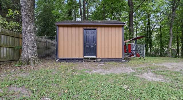 Photo of 14202 Barberry Ct, Chester, VA 23836