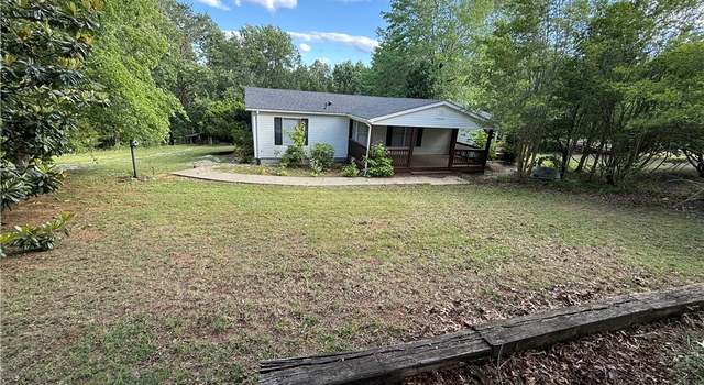 Photo of 26 Manteo Rd, Buckingham, VA 23921