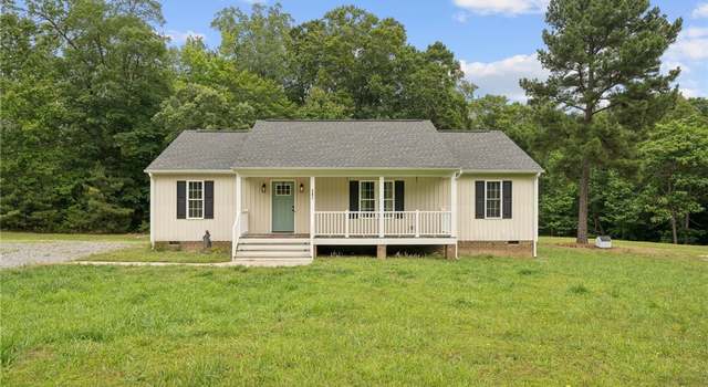 Photo of 241 Deep Landing Rd, Tappahannock, VA 22560