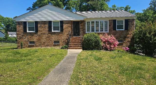 Photo of 309 Norwood Dr, Colonial Heights, VA 23834