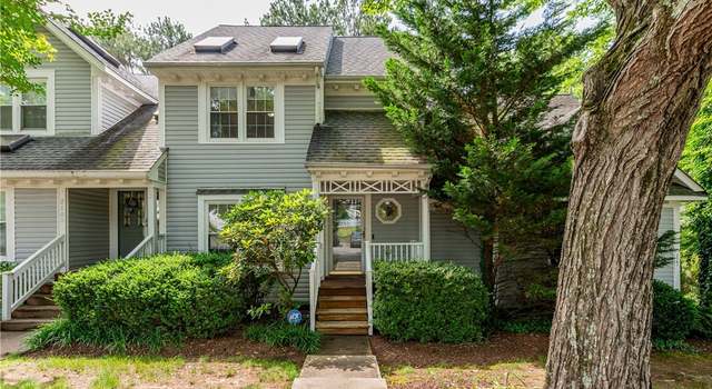 Photo of 2103 Waters Mill Pt, North Chesterfield, VA 23235