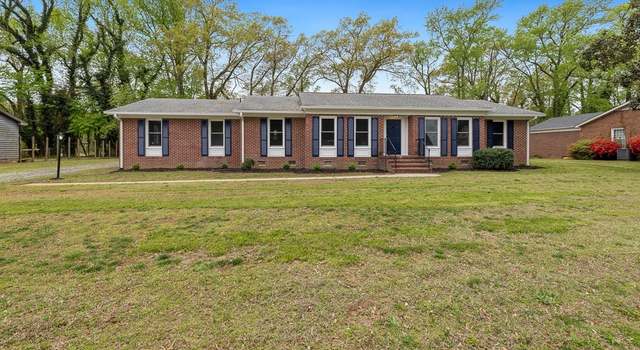 Photo of 144 Parnell Dr, Tappahannock, VA 22560