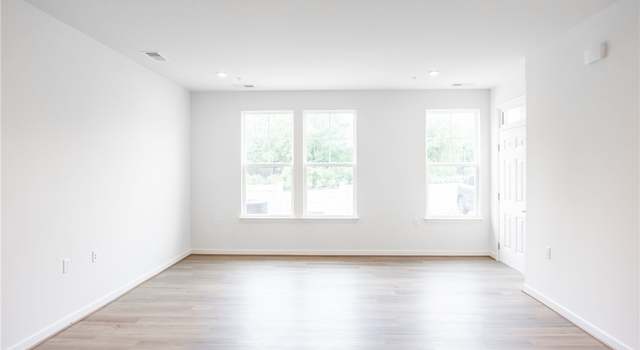 Photo of 5301 Twisting Vine Ln #103, Glen Allen, VA 23059