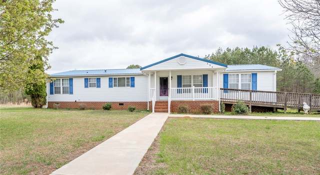 Photo of 394 Tower Rd, Brodnax, VA 23920