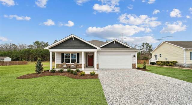 Photo of 72 Byway Dr, Kilmarnock, VA 22482