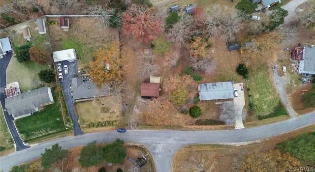 Photo of 17416 Chemin Rd, South Chesterfield, VA 23803