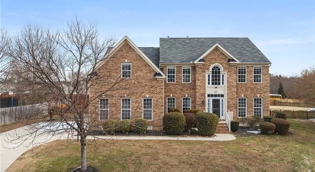 Photo of 1406 Chaplin Bay Dr, Chester, VA 23836