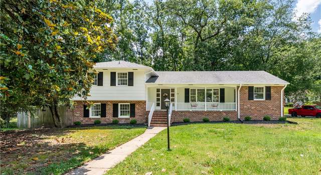 Photo of 228 Homestead Dr, Colonial Heights, VA 23834