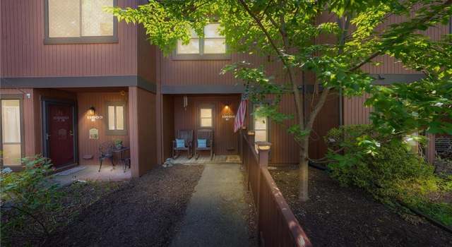 Photo of 11605 E Briar Patch Dr, Midlothian, VA 23113