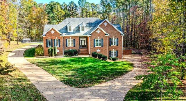 Photo of 15237 Isle Pines Dr, Chesterfield, VA 23838