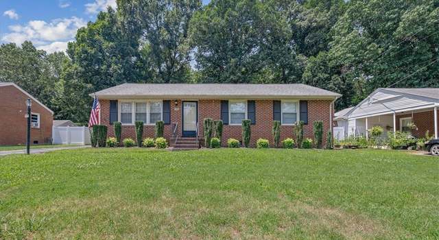 Photo of 1218 W Roslyn Rd, Colonial Heights, VA 23834