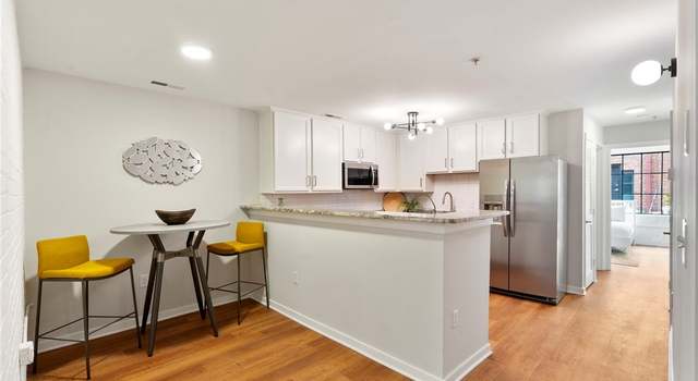 Photo of 1716 Summit Ave #16, Richmond, VA 23230