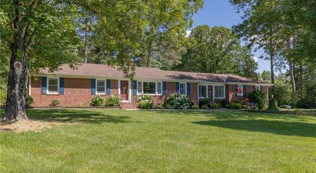 Photo of 935 S Broad St, Kenbridge, VA 23944