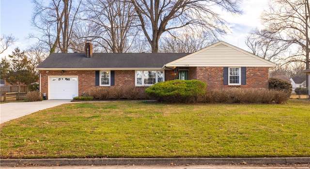 Photo of 1103 Yacht Basin Dr, Colonial Heights, VA 23834