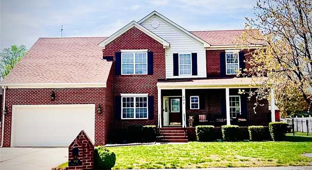 Photo of 502 Peafowl Ct, Suffolk, VA 23435