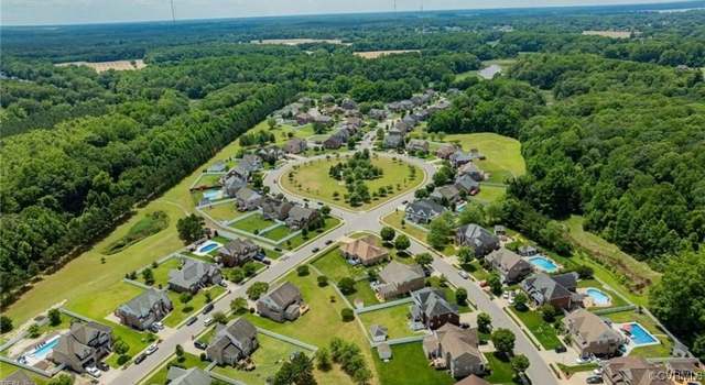 Photo of 502 Peafowl Ct, Suffolk, VA 23435
