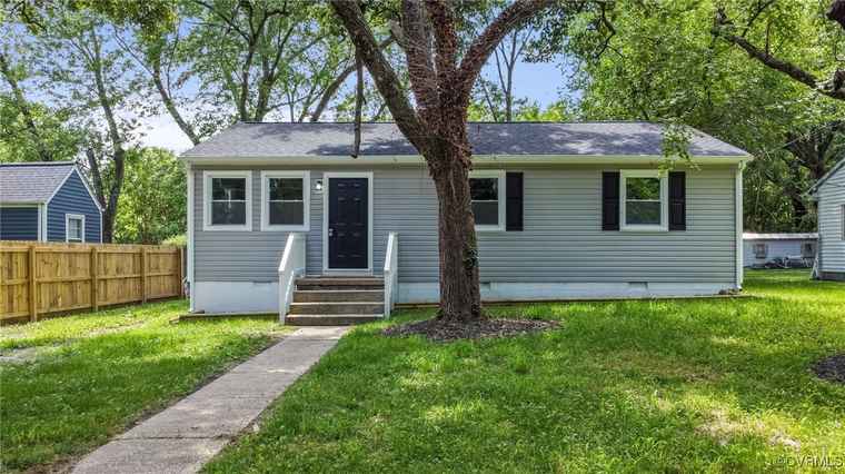 Photo of 2022 S Kinsley Ave Richmond, VA 23224
