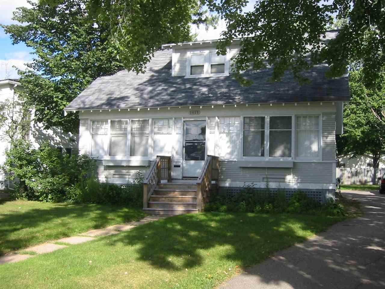 1413 Grand Ave, Wausau, WI 54403 MLS 21813067 Redfin