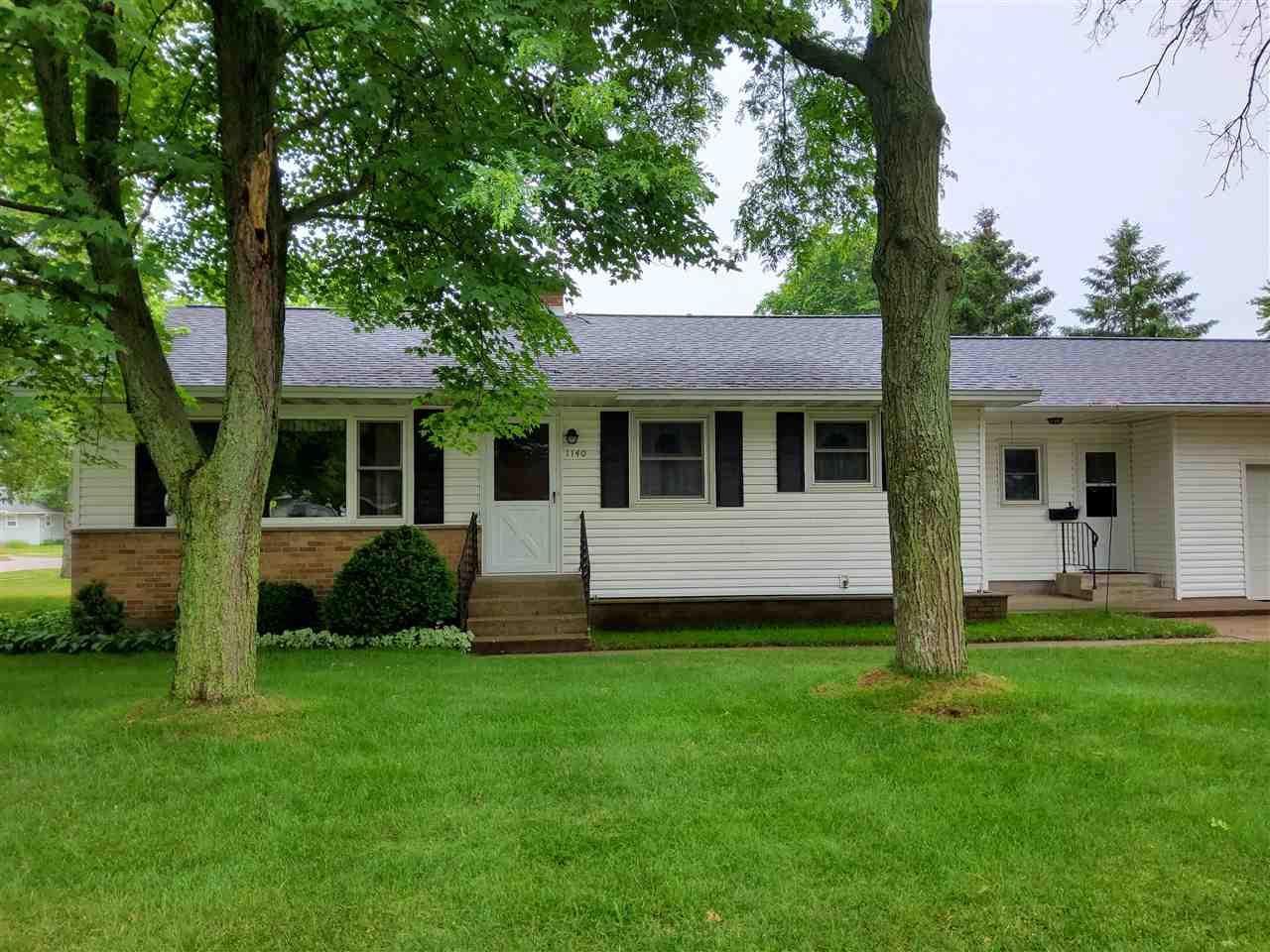 1140 Dewey St, Wisconsin Rapids, WI 54494 MLS 22003194 Redfin