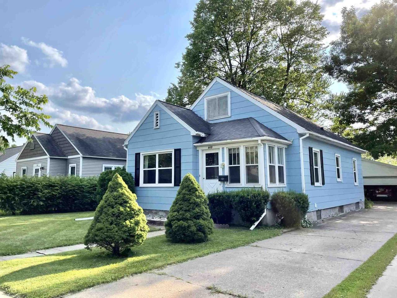 910 N 5th Ave, Wausau, WI 54401 MLS 22103764 Redfin